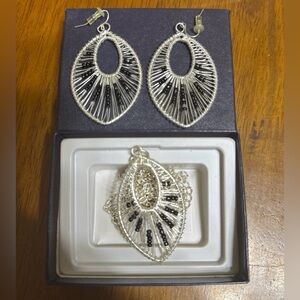 Necklace & Earring Set